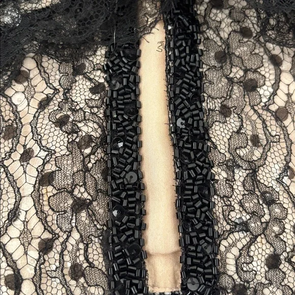 Elegant Black Lace Women's Top ( Vintage ) - Picture 11 of 11